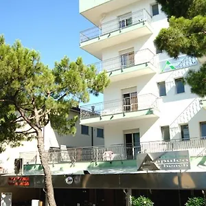 https://acapulco-beach.hotelslidodijesolo.com